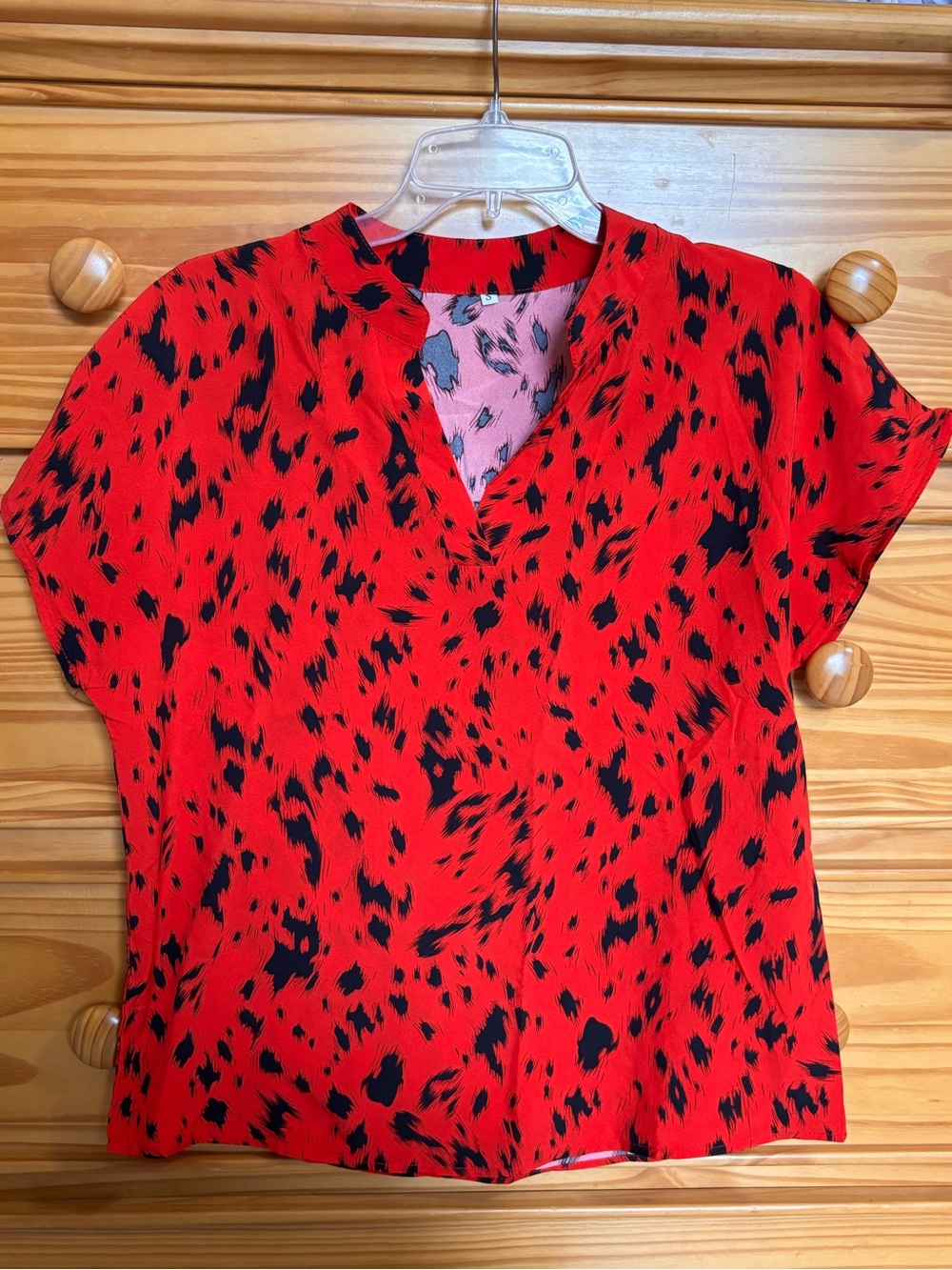 Red and Black Printed Short-Sleeve V-Neck Top